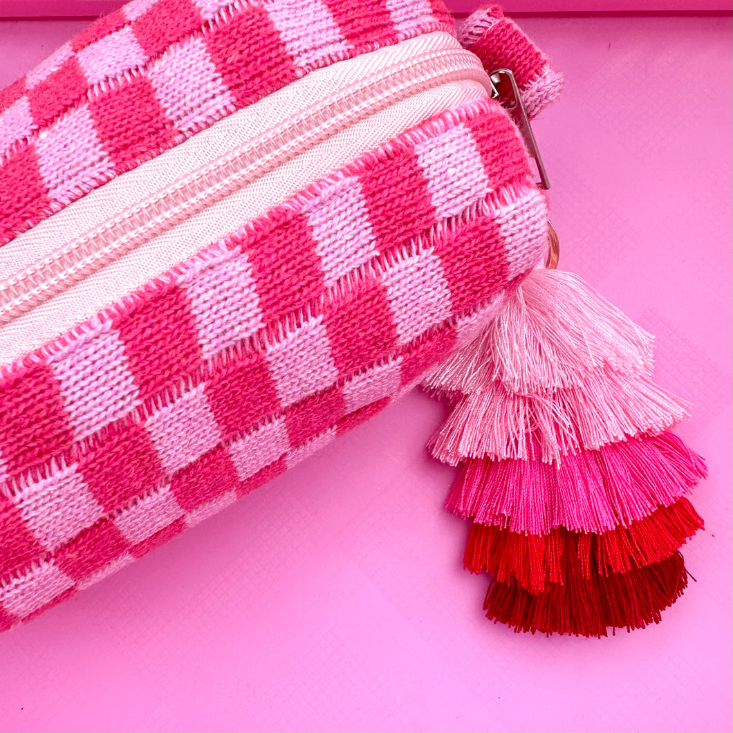 Zipped Pouch with Tassel Tag / Pinks